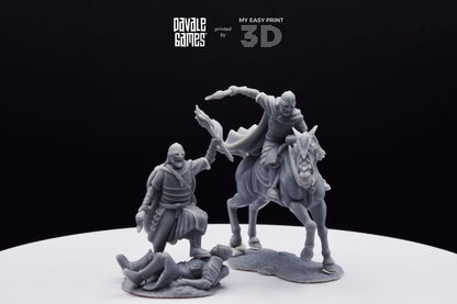 West Humans Captain - Foot and Mounted - Davale Games - 3D Printed with high quality resin for LOTR/D&D games