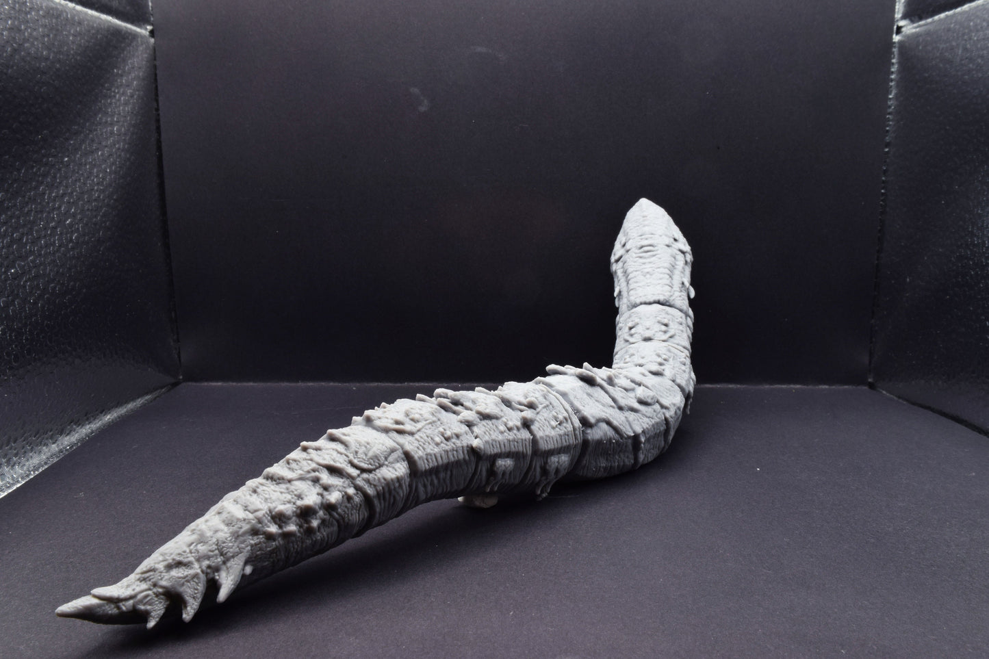 Gears Of War Riftworm Ot Miniature - TheSTLSmith - 3D Printed with high quality resin for Skirmish/D&D games