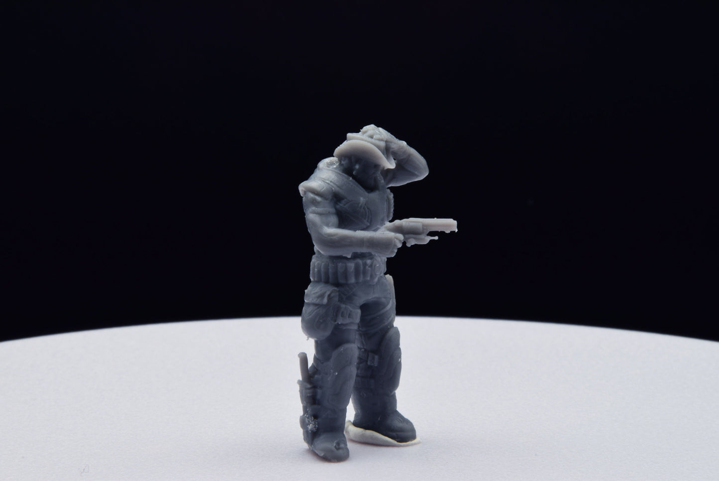 Gears Of War Dizzy Wallin Summer Ot Miniature - TheSTLSmith - 3D Printed with high quality resin for Skirmish/D&D games