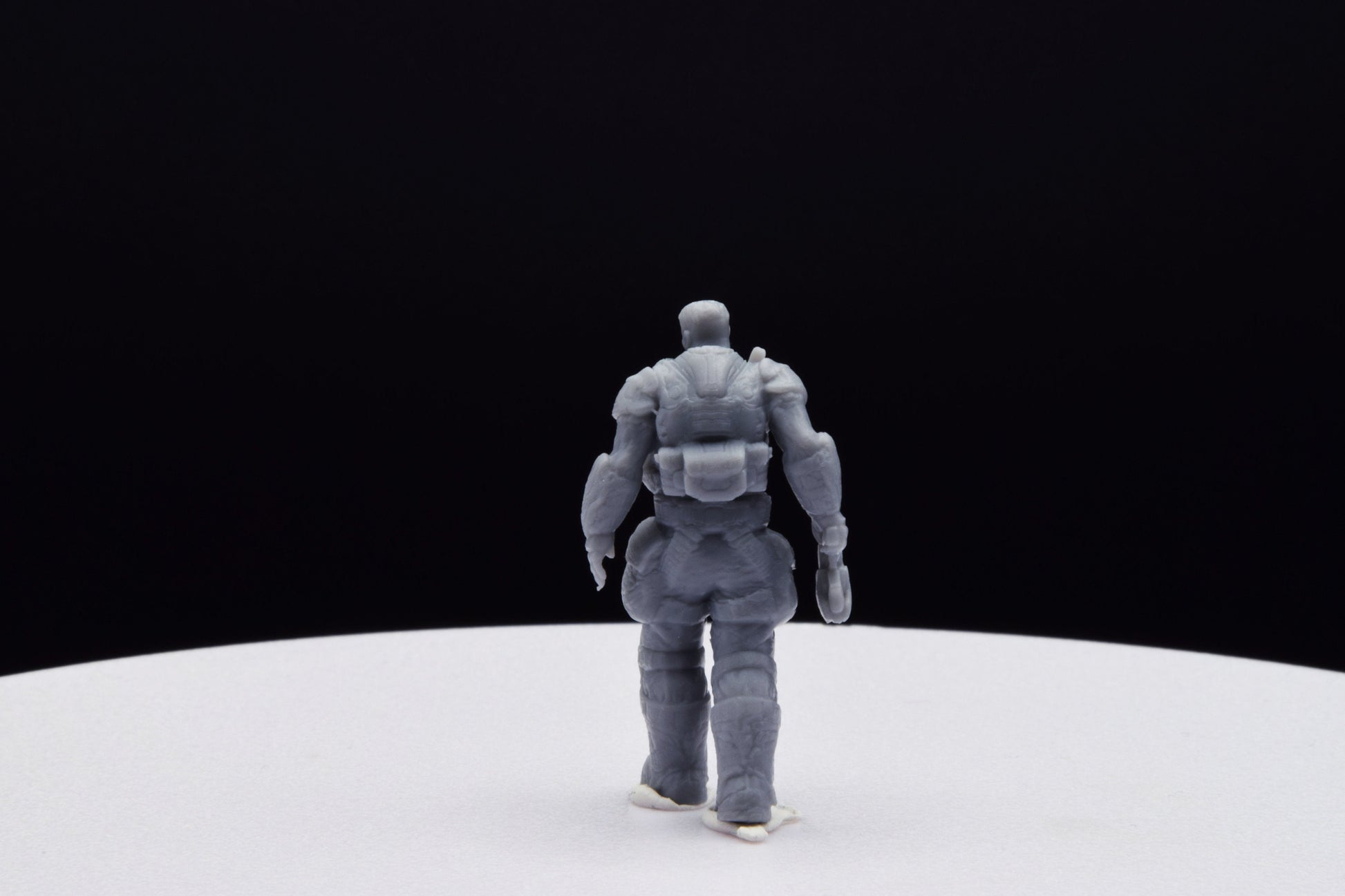 Gears Of War Dominic Santiago Winter Ot Miniature - TheSTLSmith - 3D Printed with high quality resin for Skirmish/D&D games