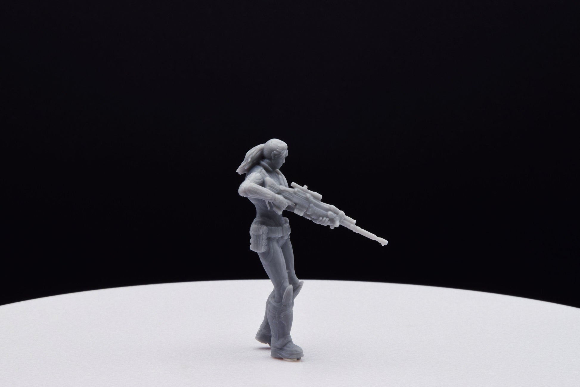 Gears Of War Sofia Hendrik Ot Miniature - TheSTLSmith - 3D Printed with high quality resin for Skirmish/D&D games