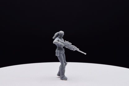 Gears Of War Sofia Hendrik Ot Miniature - TheSTLSmith - 3D Printed with high quality resin for Skirmish/D&D games