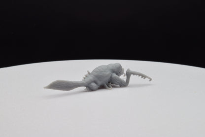 Gears Of War Nemaslug Ot Miniature - TheSTLSmith - 3D Printed with high quality resin for Skirmish/D&D games