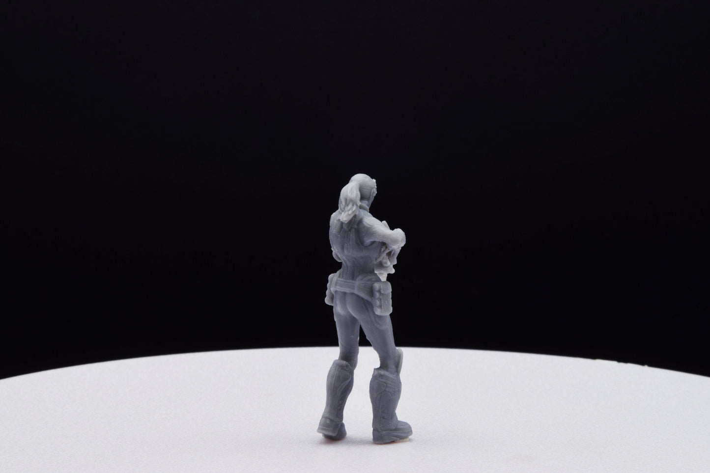 Gears Of War Sofia Hendrik Ot Miniature - TheSTLSmith - 3D Printed with high quality resin for Skirmish/D&D games