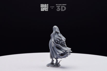 Forest Elven Queen - Davale Games - 3D Printed with high quality resin for LOTR/D&D games