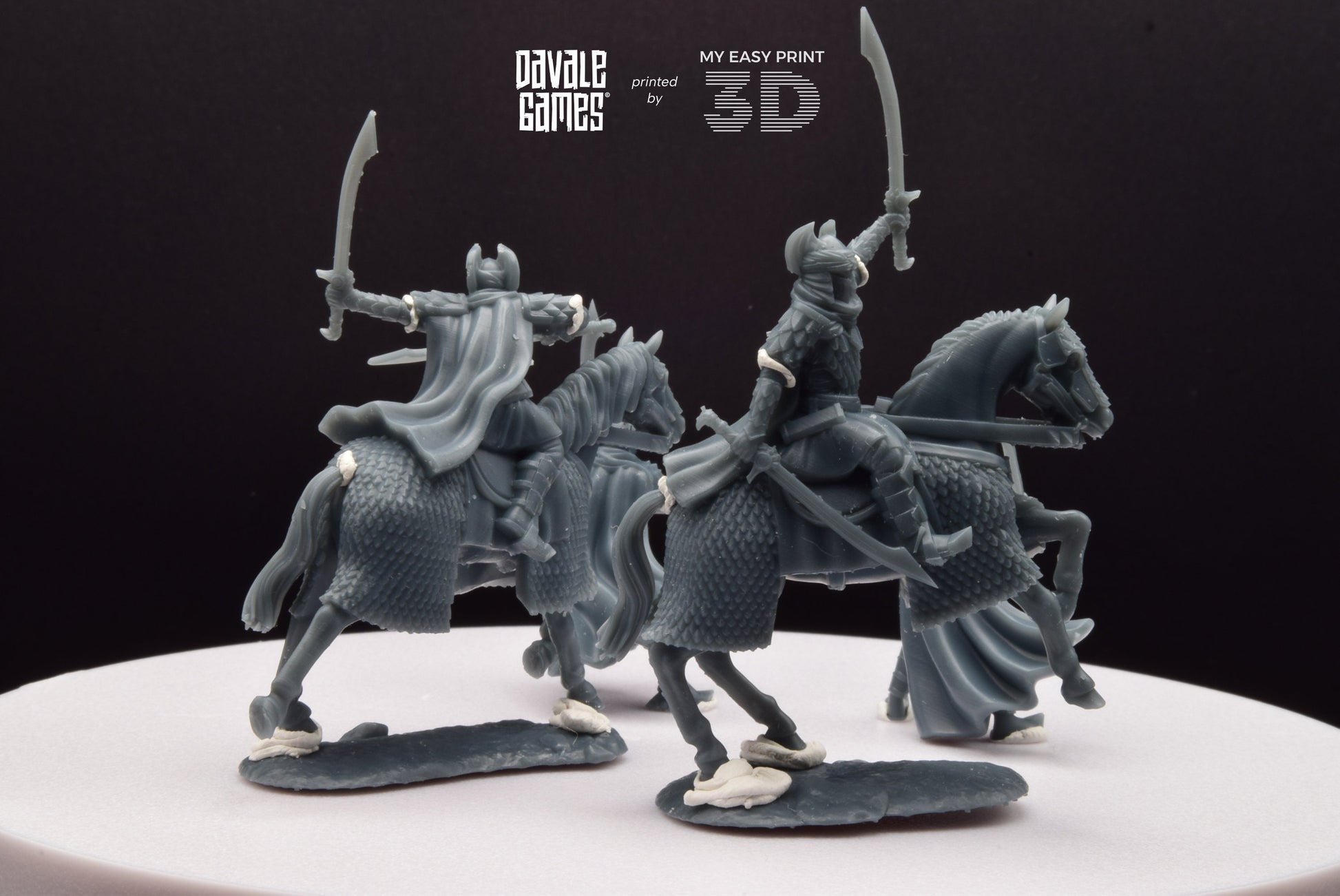 Dragon Army Dragon Guards Mounted and Foot - Davale Games - 3D Printed with high quality resin for LOTR/D&D games