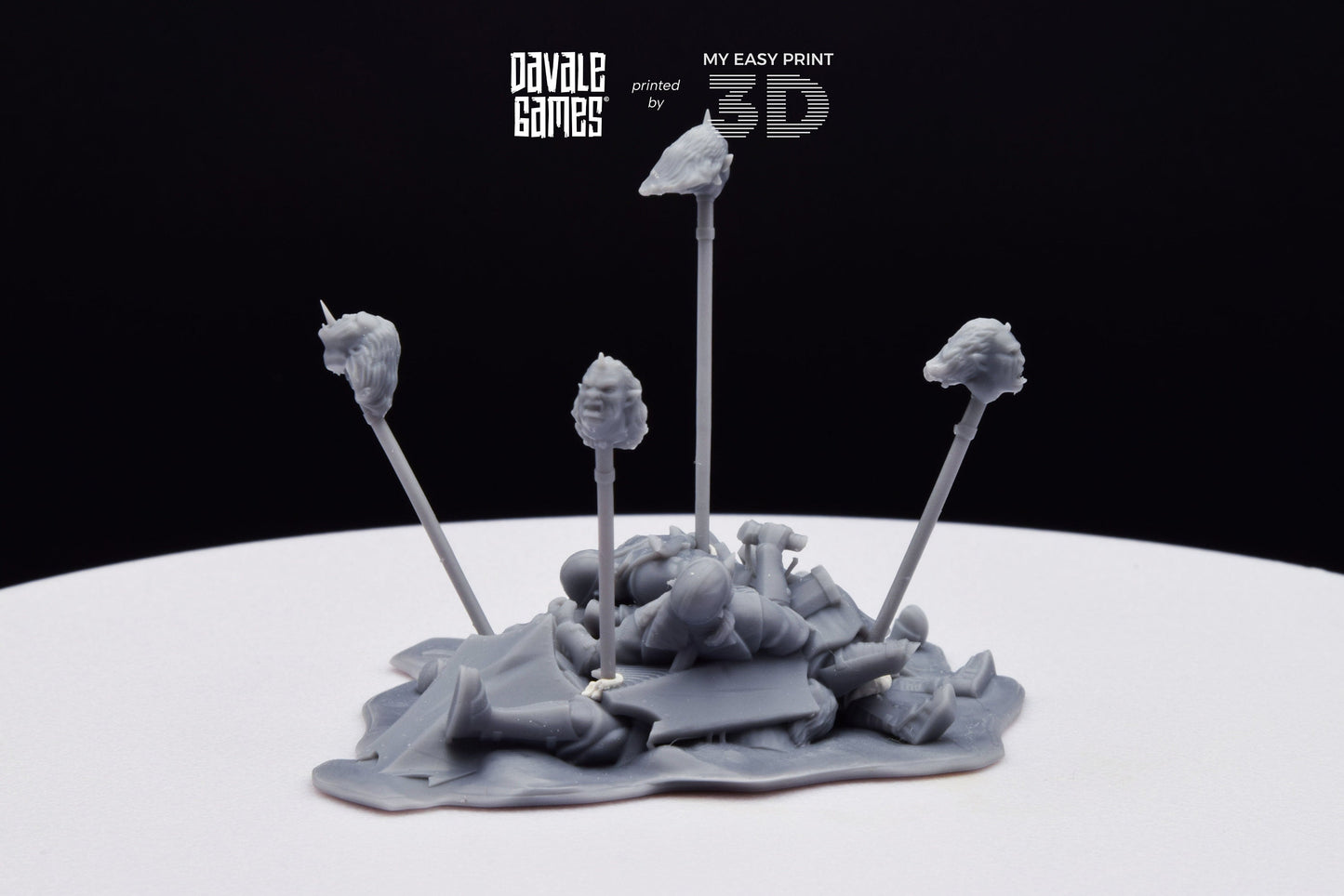 Bonfires with Pikes and Bloodhand Orcs heads - War Item - Davale Games - 3D Printed with high quality resin for LOTR/D&D games