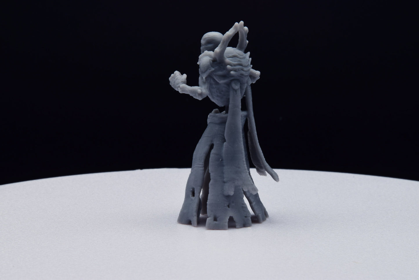 Gears Of War Epic Reaper Ot Miniature - TheSTLSmith - 3D Printed with high quality resin for Skirmish/D&D games