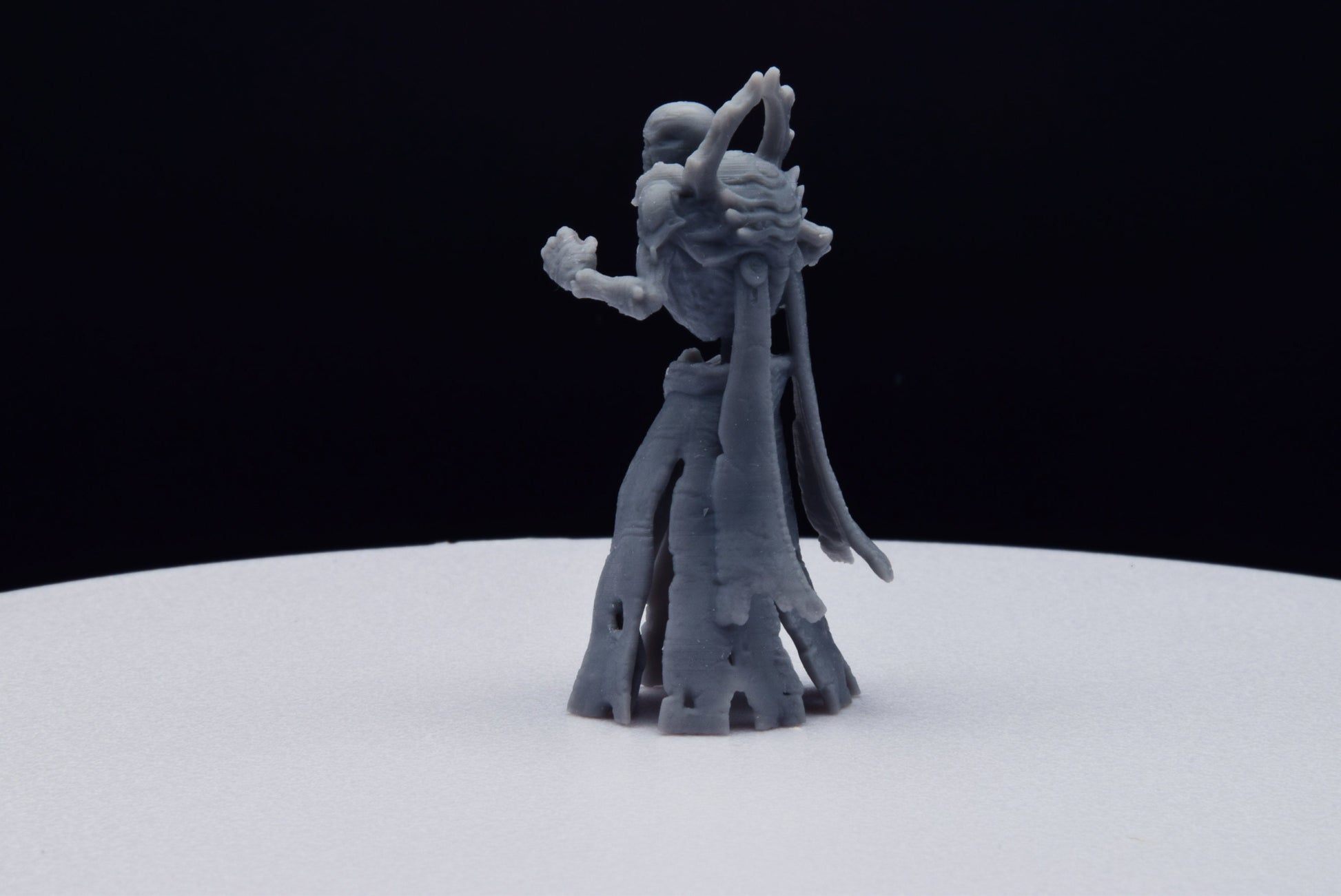Gears Of War Epic Reaper Ot Miniature - TheSTLSmith - 3D Printed with high quality resin for Skirmish/D&D games