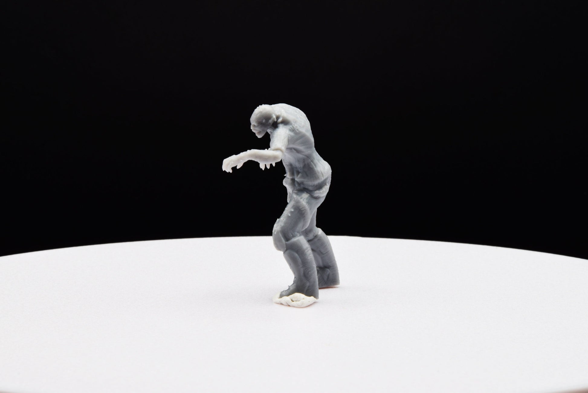 Gears Of War Lambent Former Male Ot Miniature - TheSTLSmith - 3D Printed with high quality resin for Skirmish/D&D games