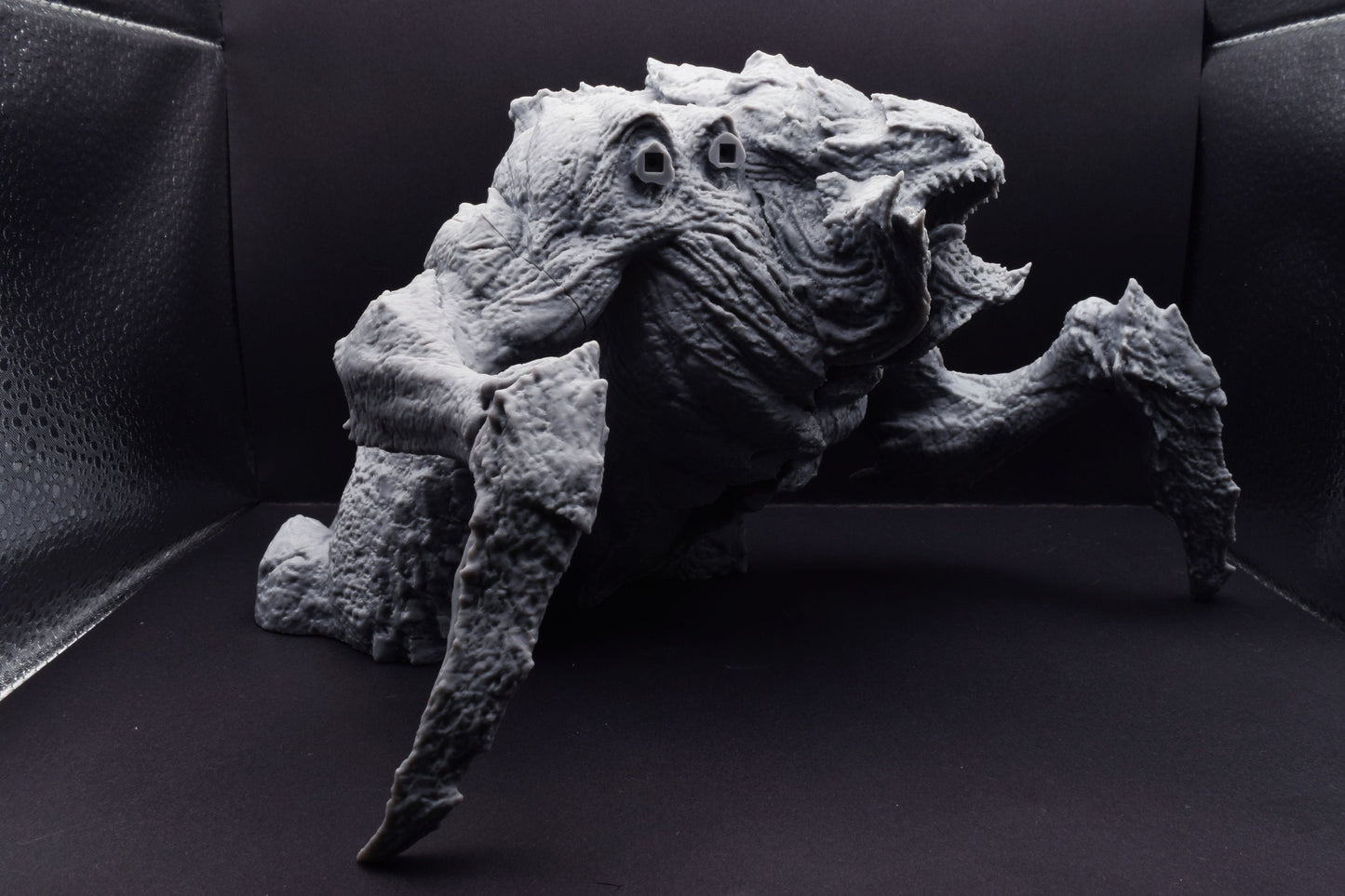 Gears Of War Hive Beast Boss - TheSTLSmith - 3D Printed with high quality resin for Skirmish/D&D games
