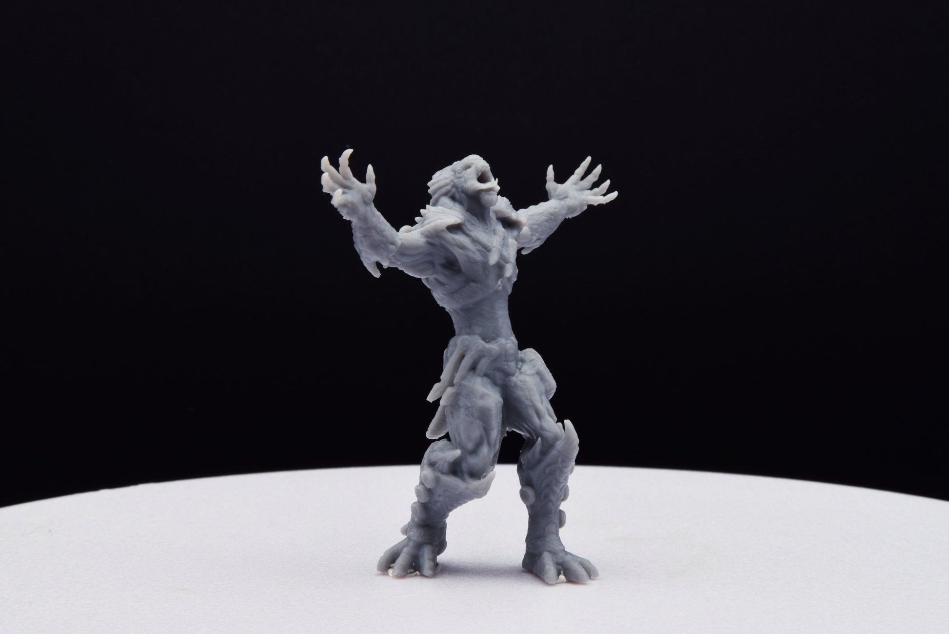 Gears Of War Kantus Shaman Ot Miniature - TheSTLSmith - 3D Printed with high quality resin for Skirmish/D&D games