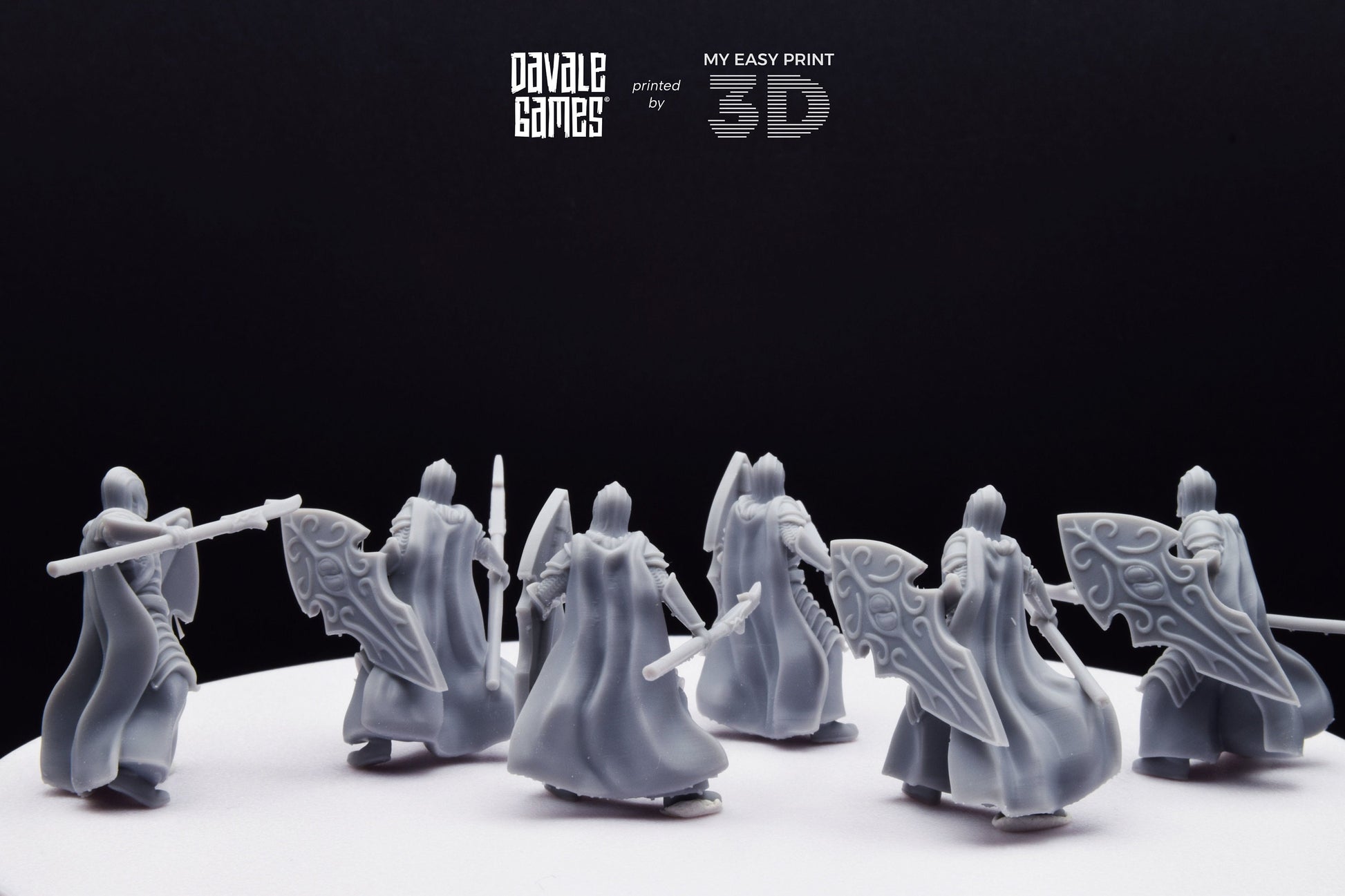 Bloody Elf with Spear and Shield - Davale Games - 3D Printed with high quality resin for LOTR/D&D games