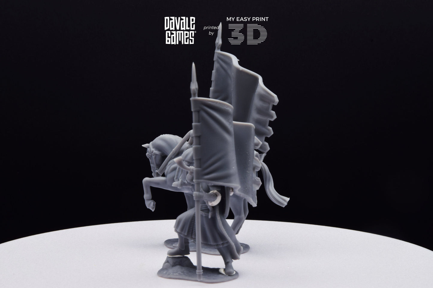 Captain of the Grey Castle 2 - Foot and Mounted - Davale Games - 3D Printed with high quality resin for LOTR/D&D games