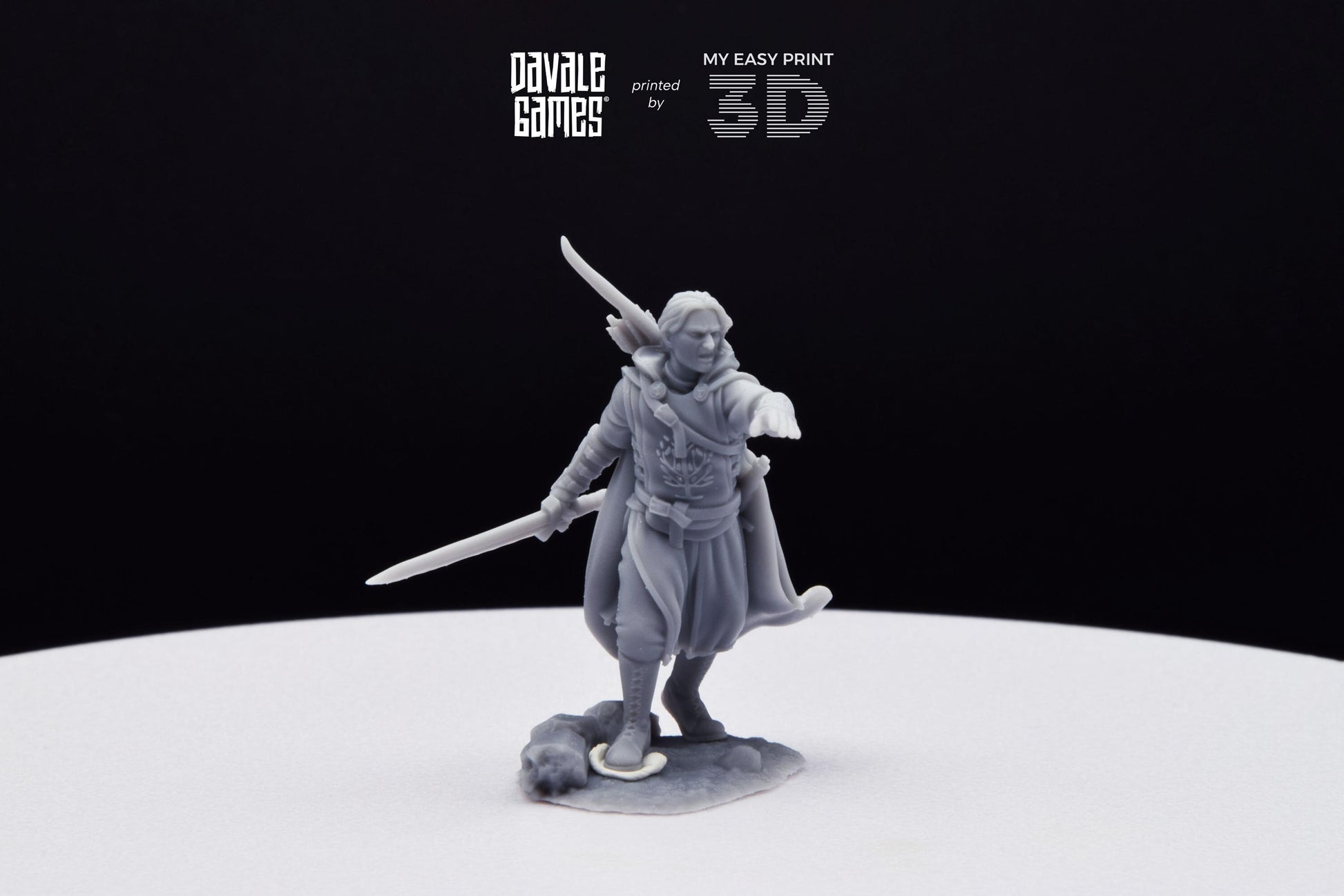 Madir, Captain of Rangers - Grey Castle - Davale Games - 3D Printed with high quality resin for LOTR/D&D games
