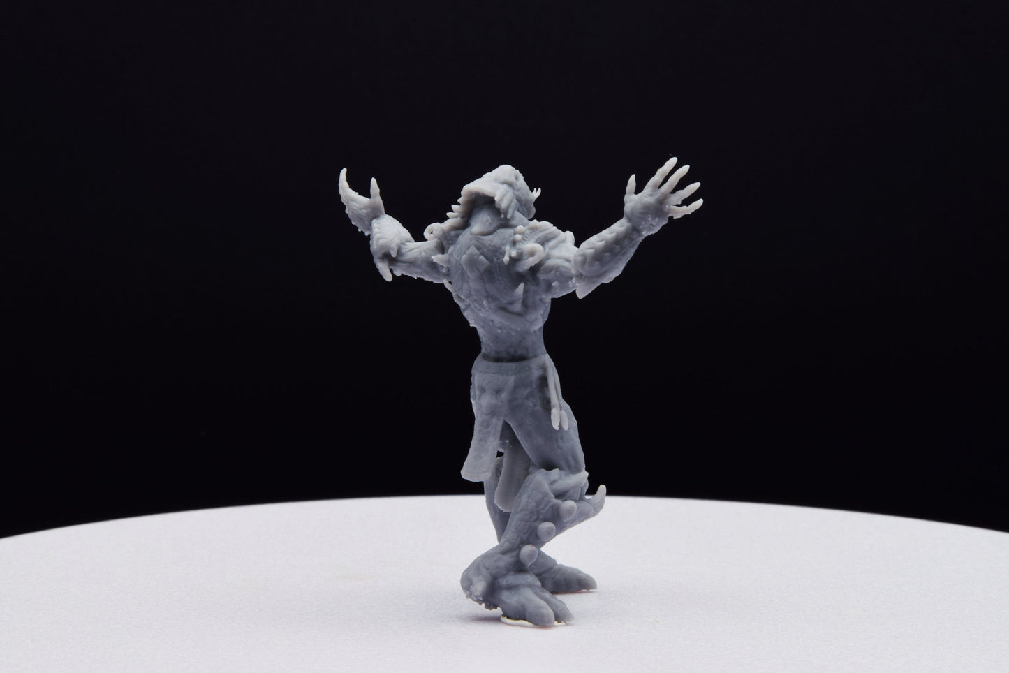 Gears Of War Kantus Shaman Ot Miniature - TheSTLSmith - 3D Printed with high quality resin for Skirmish/D&D games