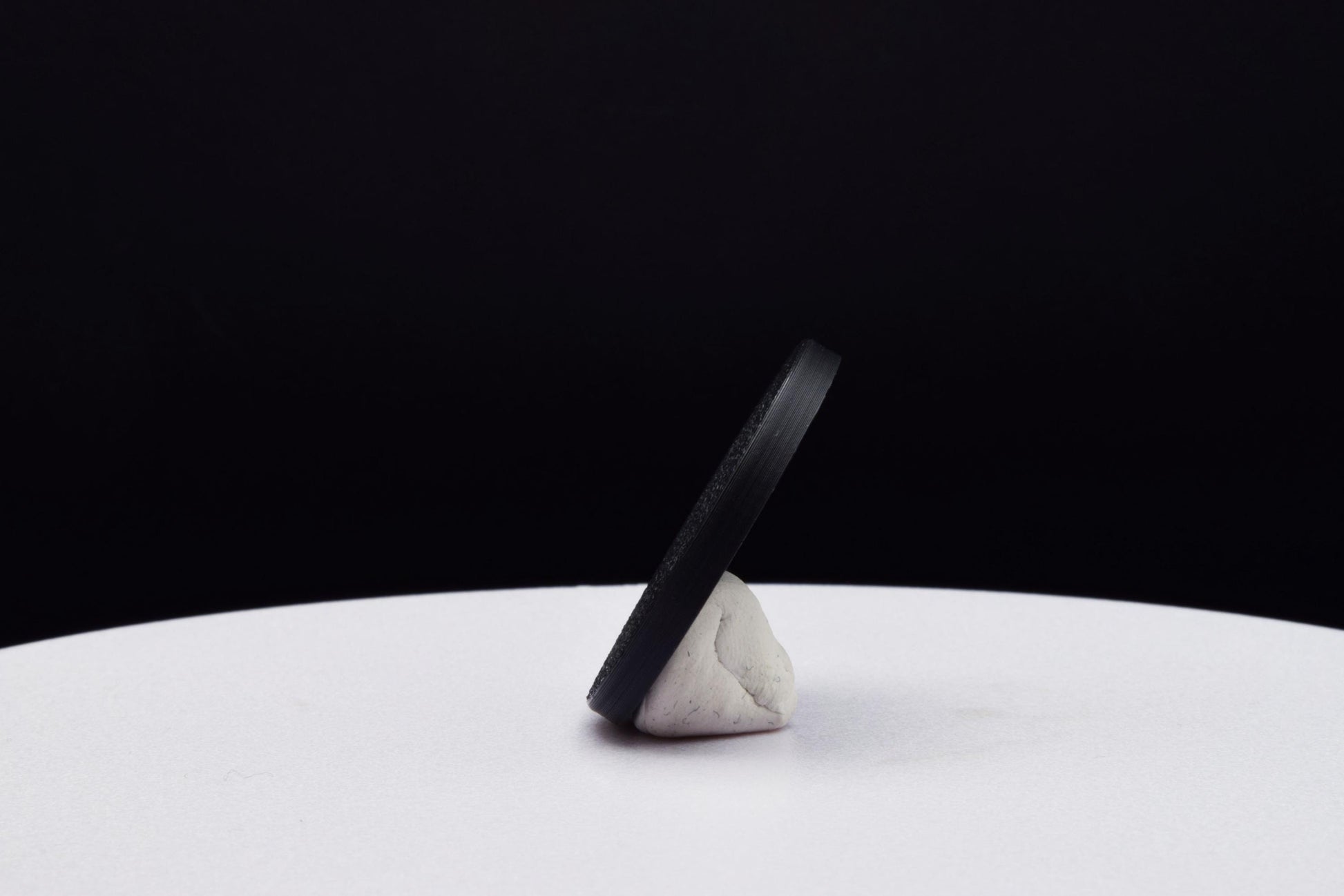 Flash•Point Round Bases for Miniatures - 3D Printed with high quality PLA+ for Tabletop RPGs Skirmish & Wargames