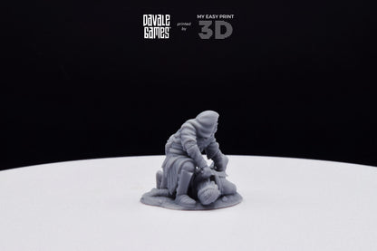 Orc Thief - Davale Games - 3D Printed with high quality resin for LOTR/D&D games