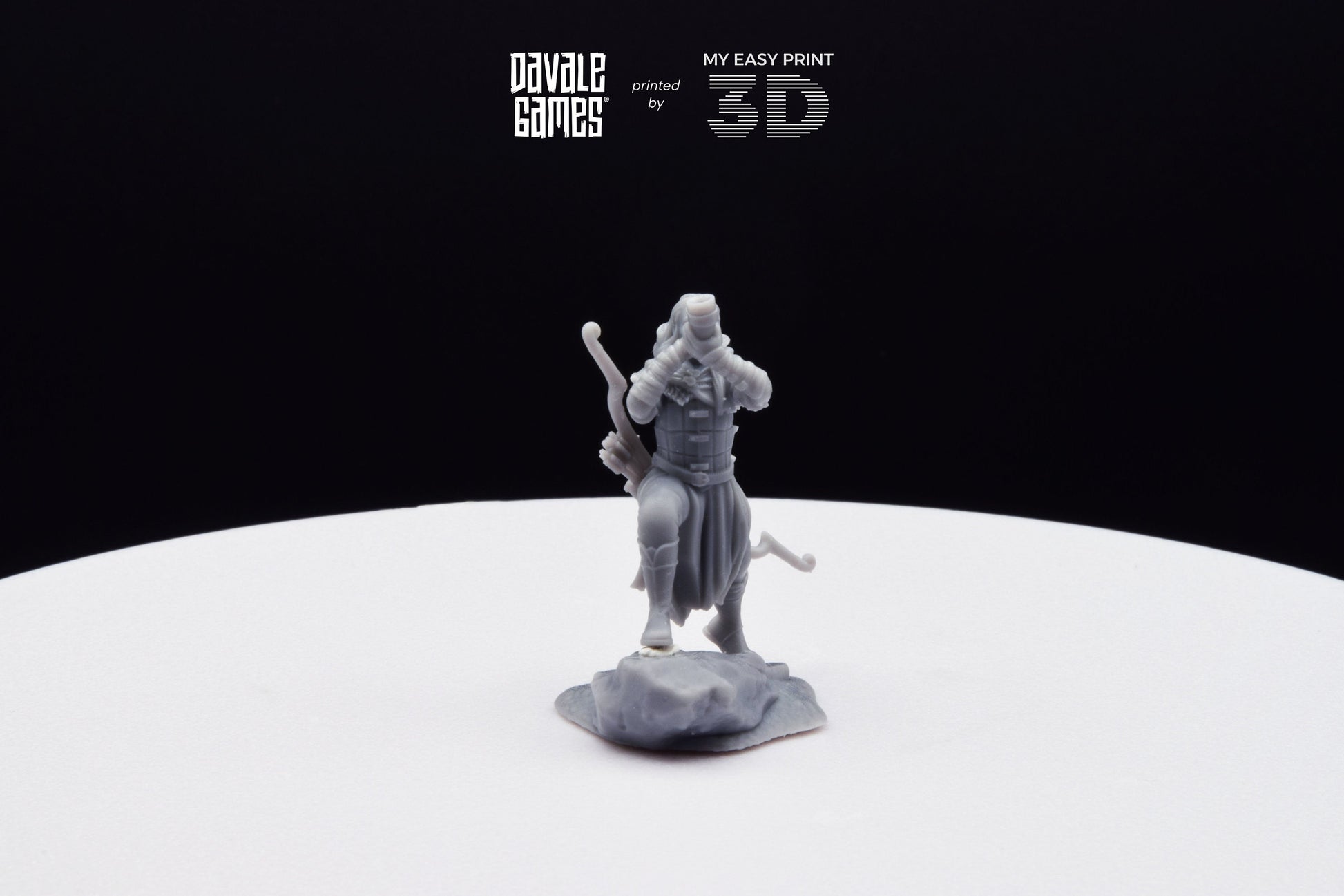 Wood Elf with Horn - Davale Games - 3D Printed with high quality resin for LOTR/D&D games