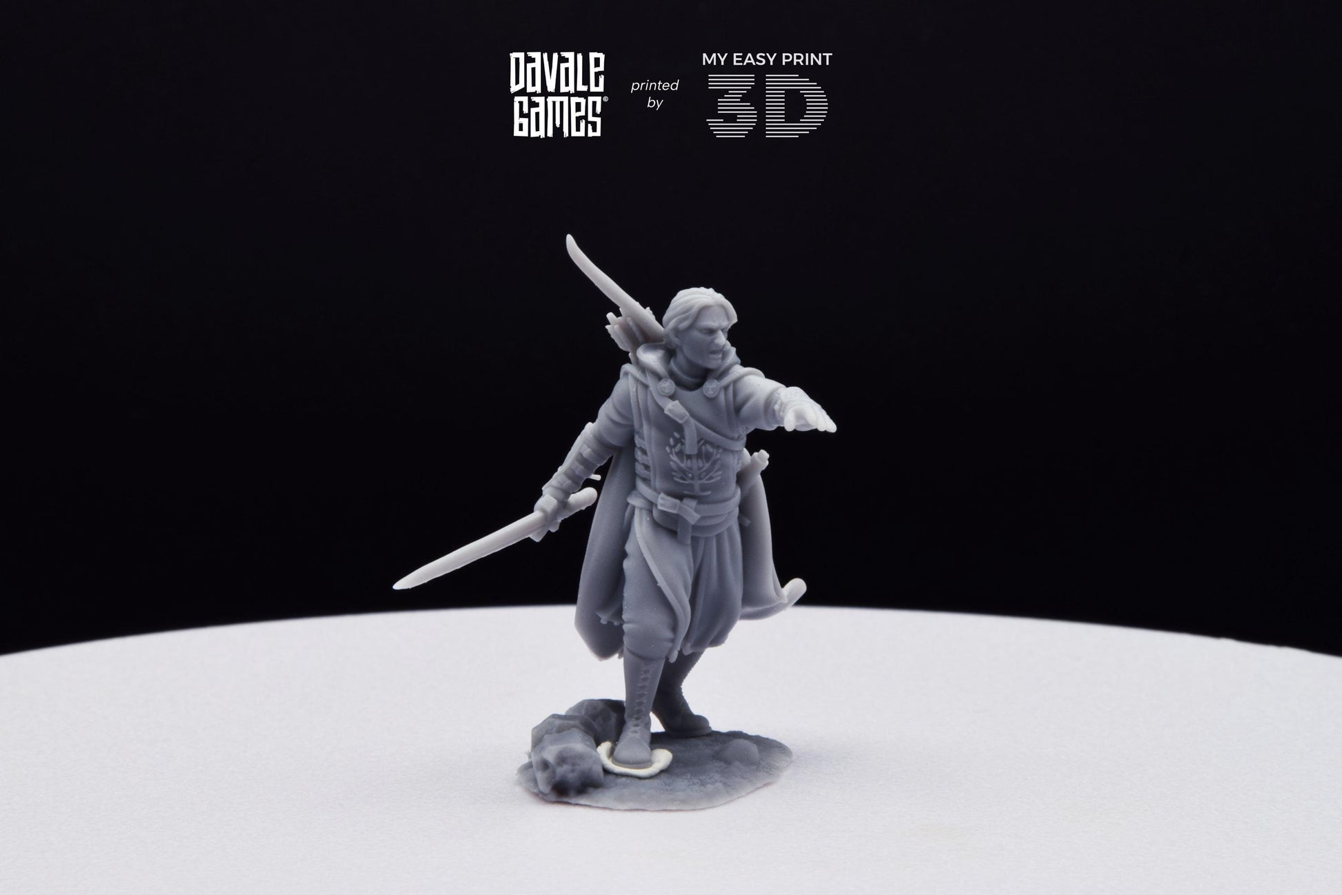 Madir, Captain of Rangers - Grey Castle - Davale Games - 3D Printed with high quality resin for LOTR/D&D games