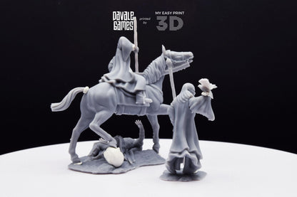 Blood-Handed Mage - Foot and Mounted - Davale Games - 3D Printed with high quality resin for LOTR/D&D games