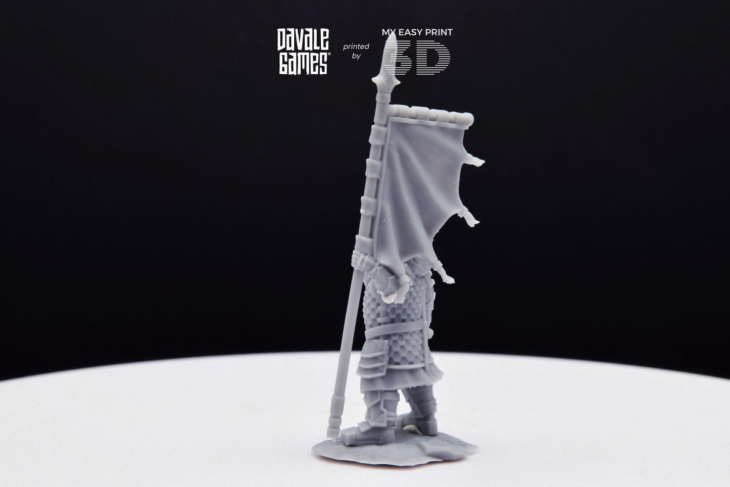 Silver Goat Dwarves Banner on foot - Davale Games - 3D Printed with high quality resin for LOTR/D&D games