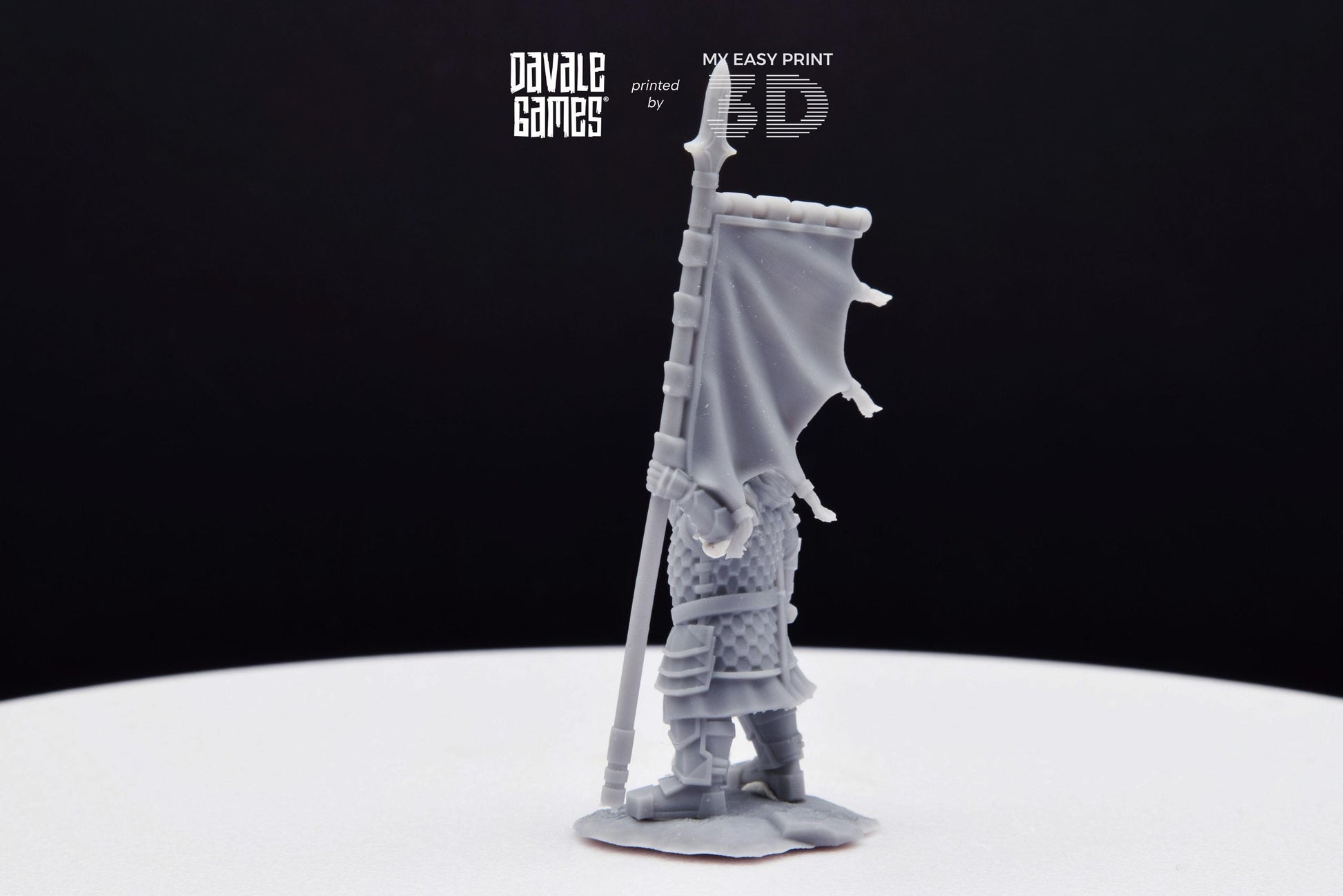Silver Goat Dwarves Banner on foot - Davale Games - 3D Printed with high quality resin for LOTR/D&D games
