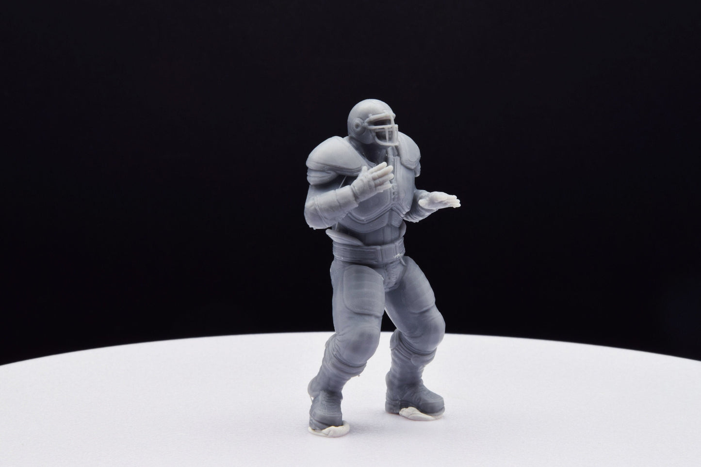 Gears Of War Augustus Cole Thrashball Ot Miniature - TheSTLSmith - 3D Printed with high quality resin for Skirmish/D&D games