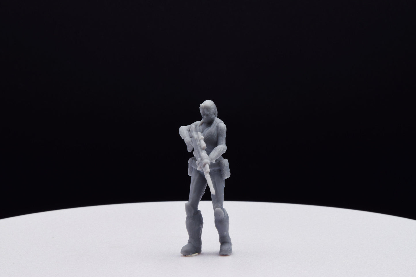 Gears Of War Sofia Hendrik Ot Miniature - TheSTLSmith - 3D Printed with high quality resin for Skirmish/D&D games