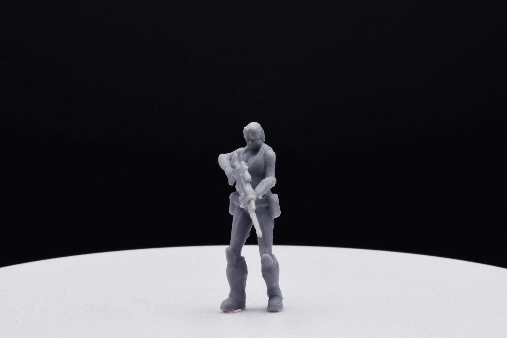 Gears Of War Sofia Hendrik Ot Miniature - TheSTLSmith - 3D Printed with high quality resin for Skirmish/D&D games