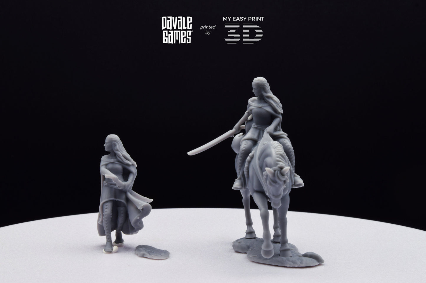 Bloody Elf Maiden - Foot and Mounted - Davale Games - 3D Printed with high quality resin for LOTR/D&D games