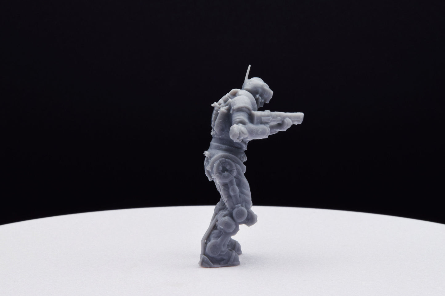 Gears Of War DeeBee Deadeye Miniature - TheSTLSmith - 3D Printed with high quality resin for Skirmish/D&D games
