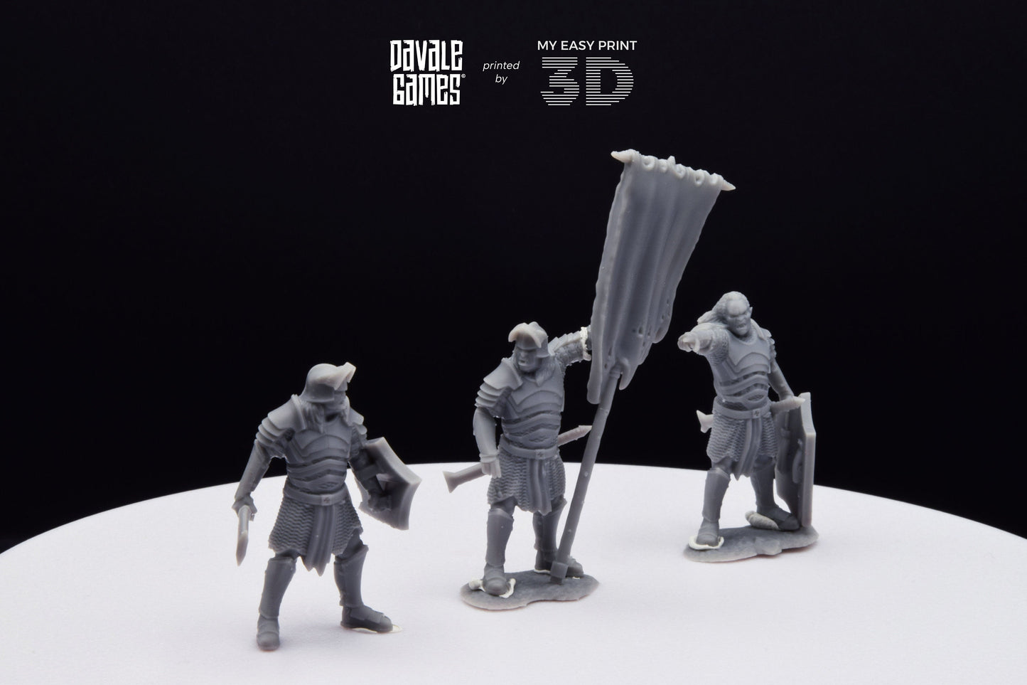 Blood-Handed Command Group - Davale Games - 3D Printed with high quality resin for LOTR/D&D games