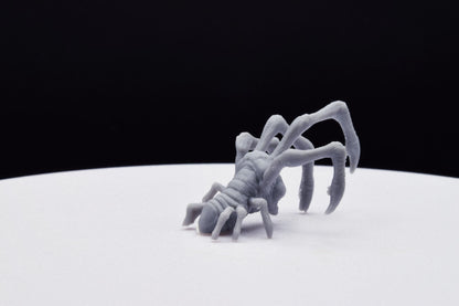 Gears Of War Corpser Hatchling Ot Miniature - TheSTLSmith - 3D Printed with high quality resin for Skirmish/D&D games