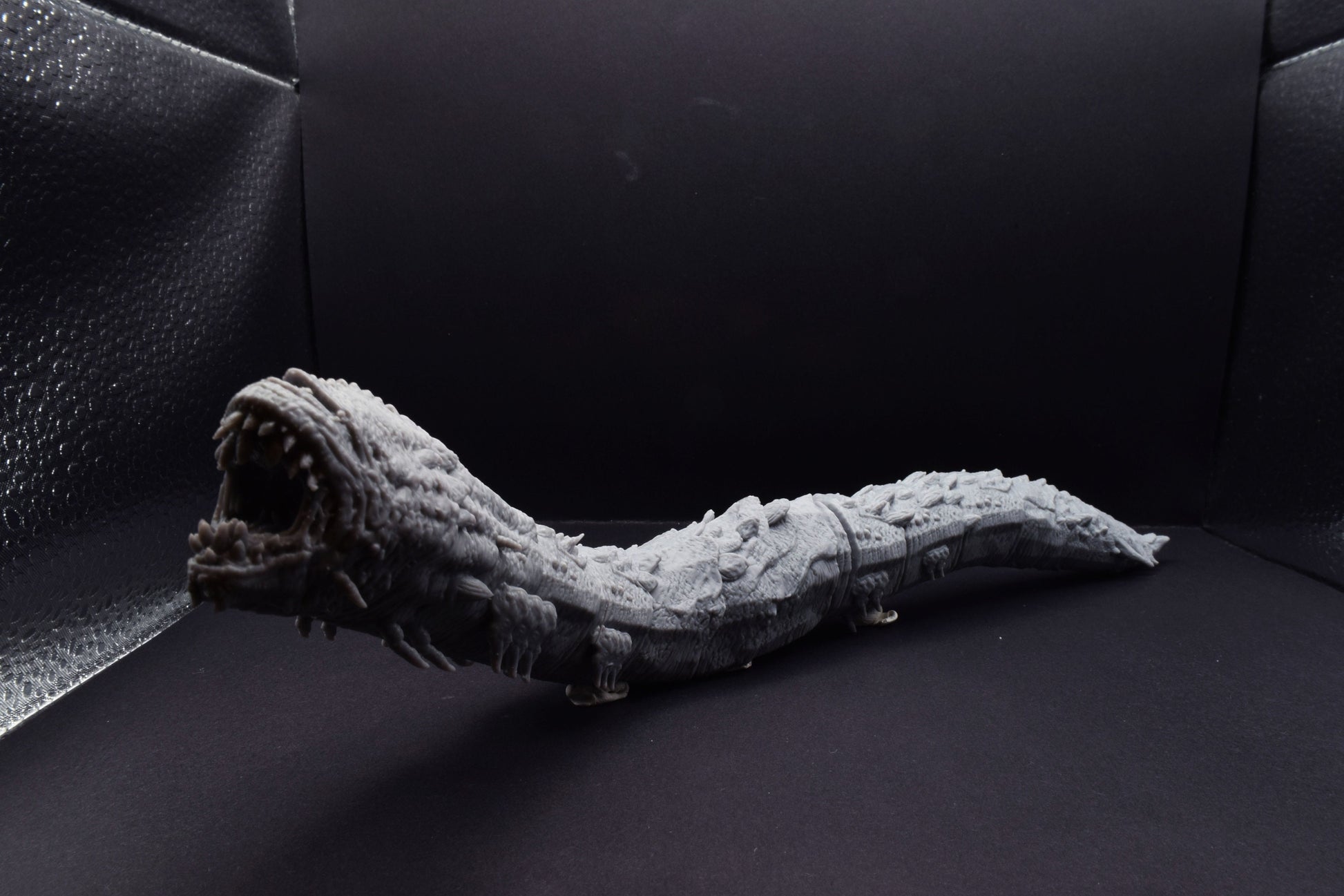 Gears Of War Riftworm Ot Miniature - TheSTLSmith - 3D Printed with high quality resin for Skirmish/D&D games