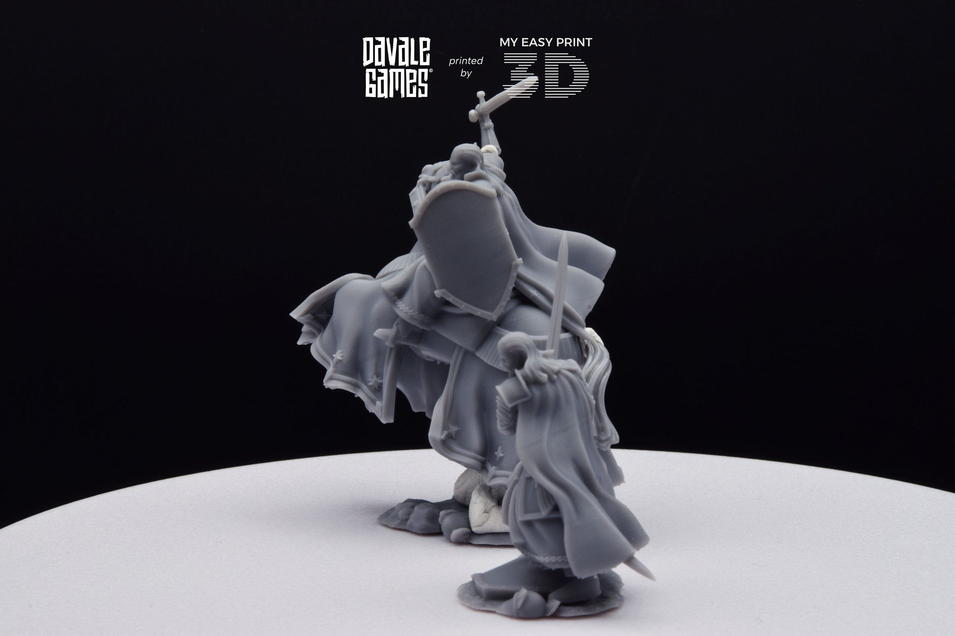 High Human King Reboot - Foot and Mounted - Davale Games - 3D Printed with high quality resin for LOTR/D&D games
