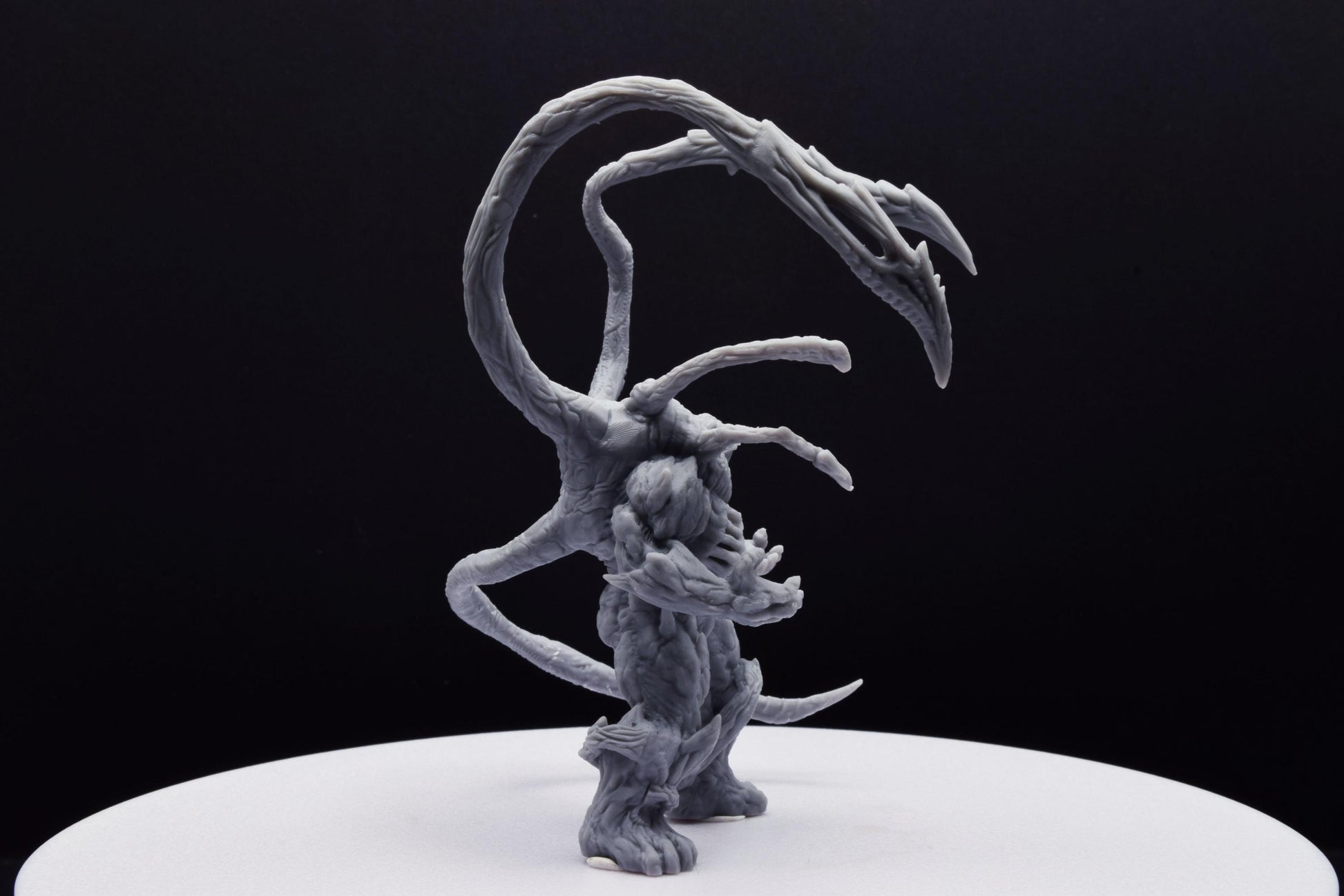 Gears Of War Lambent Zerker Ot Miniature - TheSTLSmith - 3D Printed with high quality resin for Skirmish/D&D games