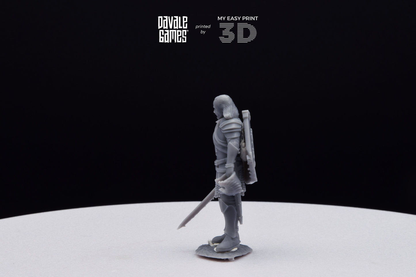 Veteran Grey Castle Captain [Ver. 1] - Davale Games - 3D Printed with high quality resin for LOTR/D&D games