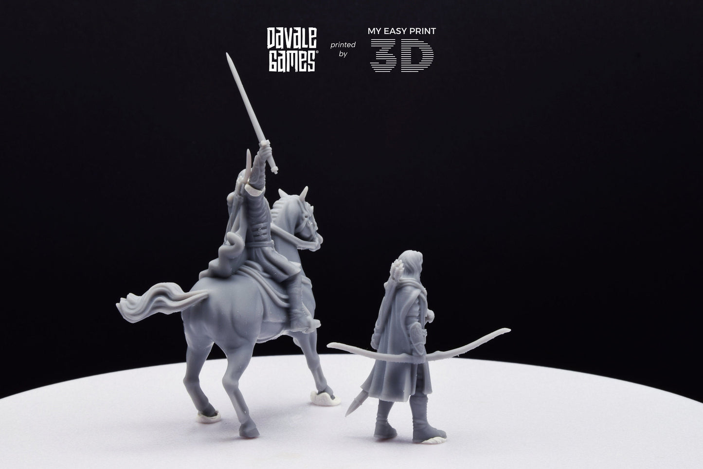 Captain of the Grey Castle - Foot and Mounted - Davale Games - 3D Printed with high quality resin for LOTR/D&D games