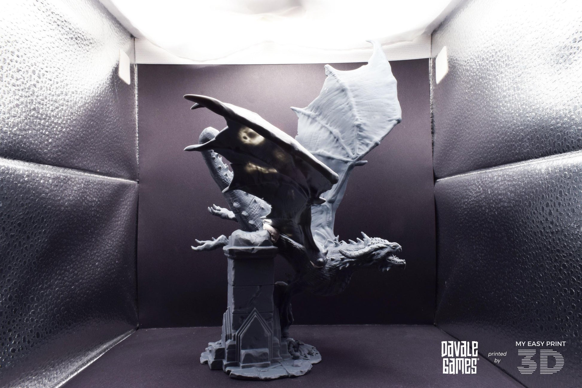 Dragon - Goblins of the cave - Davale Games - 3D Printed with high quality resin for LOTR/D&D games