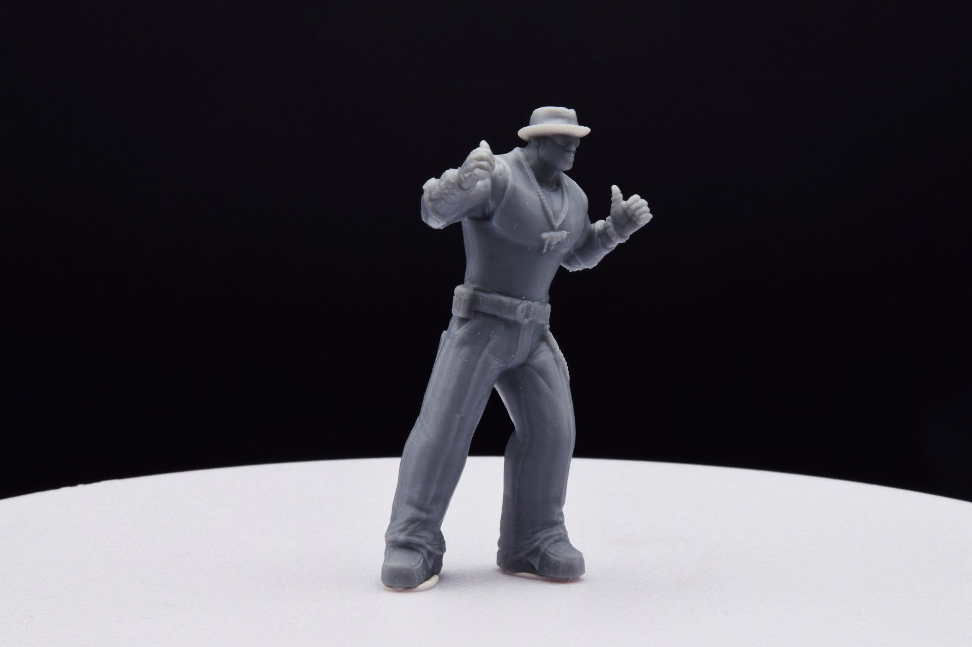 Gears Of War Augustus Cole Civilian Ot Miniature - TheSTLSmith - 3D Printed with high quality resin for Skirmish/D&D games