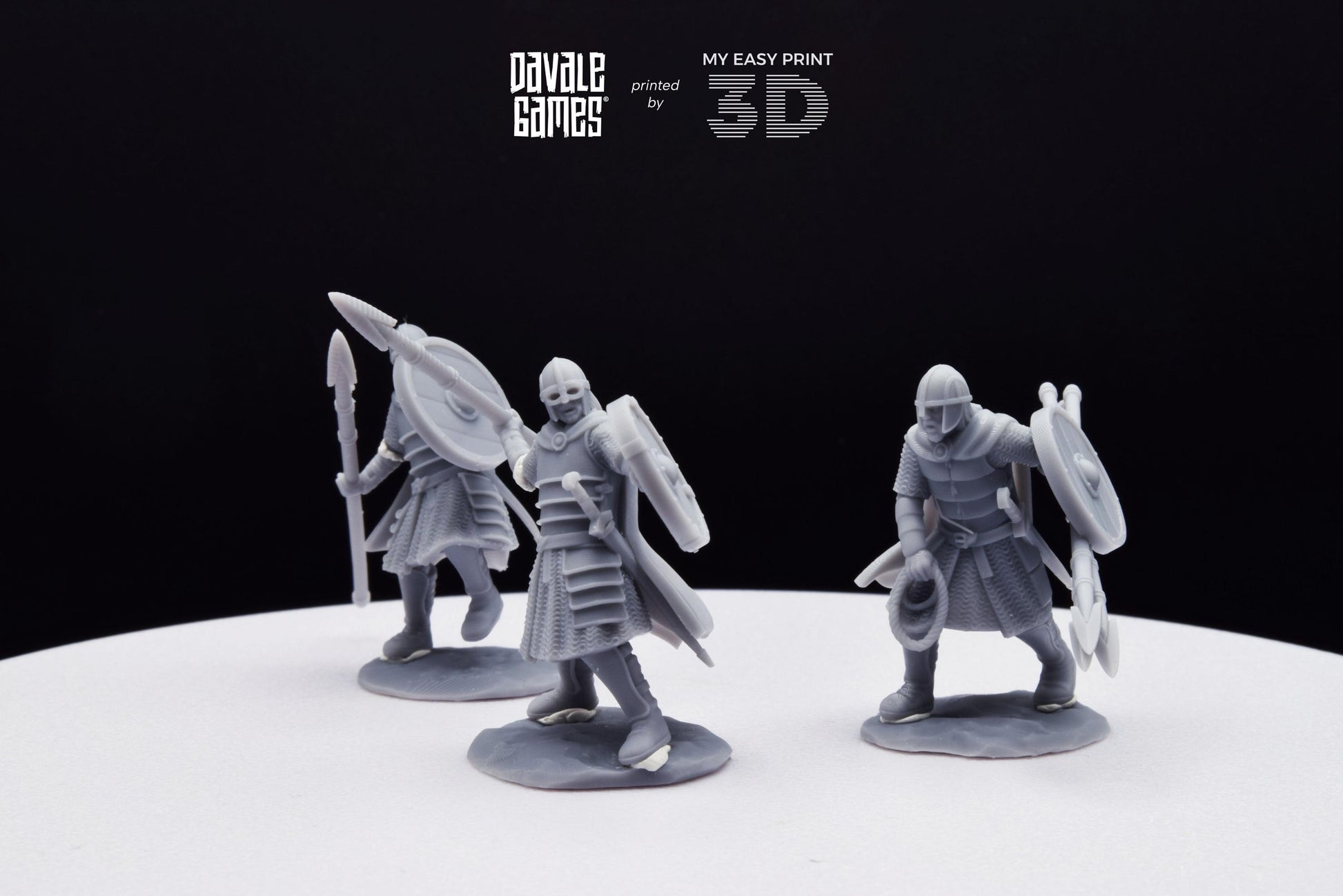 West Humans Regular Warriors with Throwing Spear and Shield - Foot - Davale Games - 3D Printed with high quality resin for LOTR/D&D games