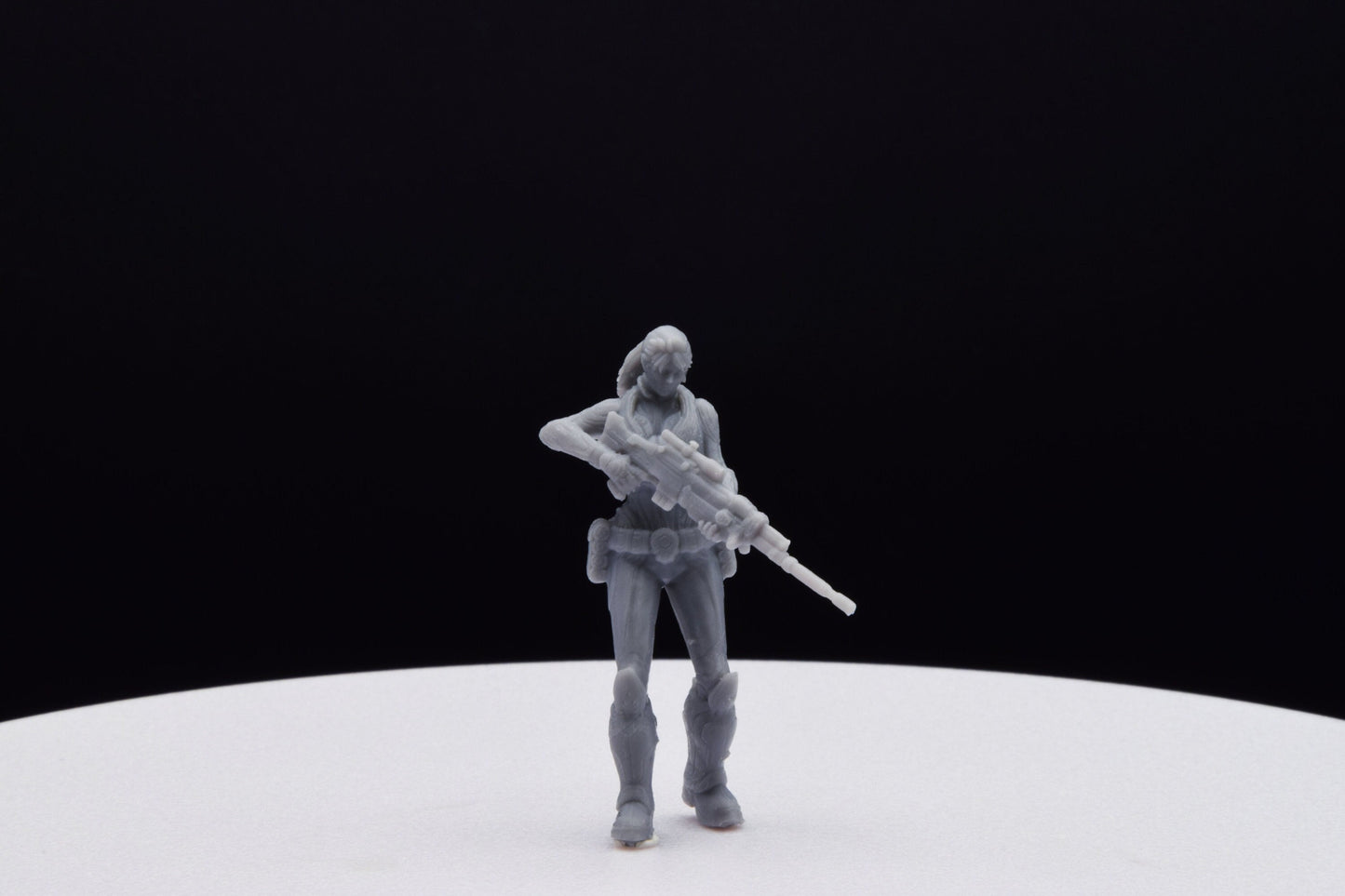 Gears Of War Sofia Hendrik Ot Miniature - TheSTLSmith - 3D Printed with high quality resin for Skirmish/D&D games