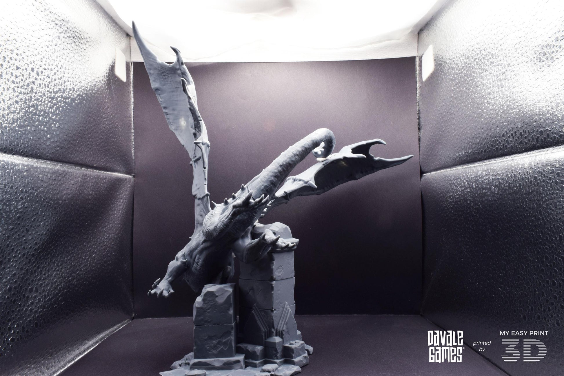 Dragon - Goblins of the cave - Davale Games - 3D Printed with high quality resin for LOTR/D&D games