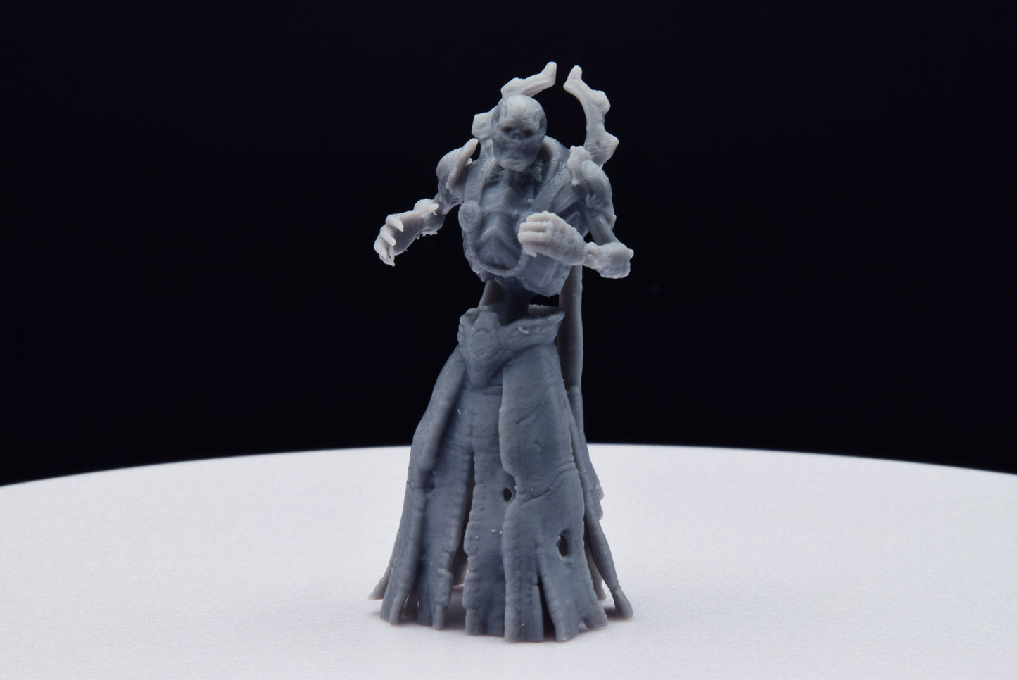 Gears Of War Epic Reaper Ot Miniature - TheSTLSmith - 3D Printed with high quality resin for Skirmish/D&D games