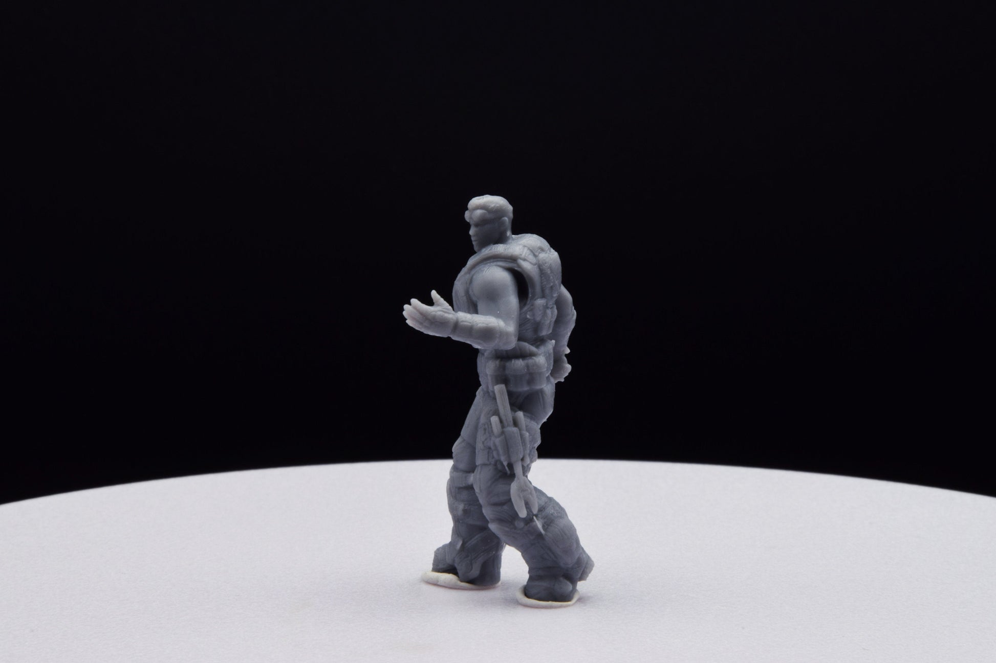 Gears Of War Damon Baird Summer Ot Miniature - TheSTLSmith - 3D Printed with high quality resin for Skirmish/D&D games