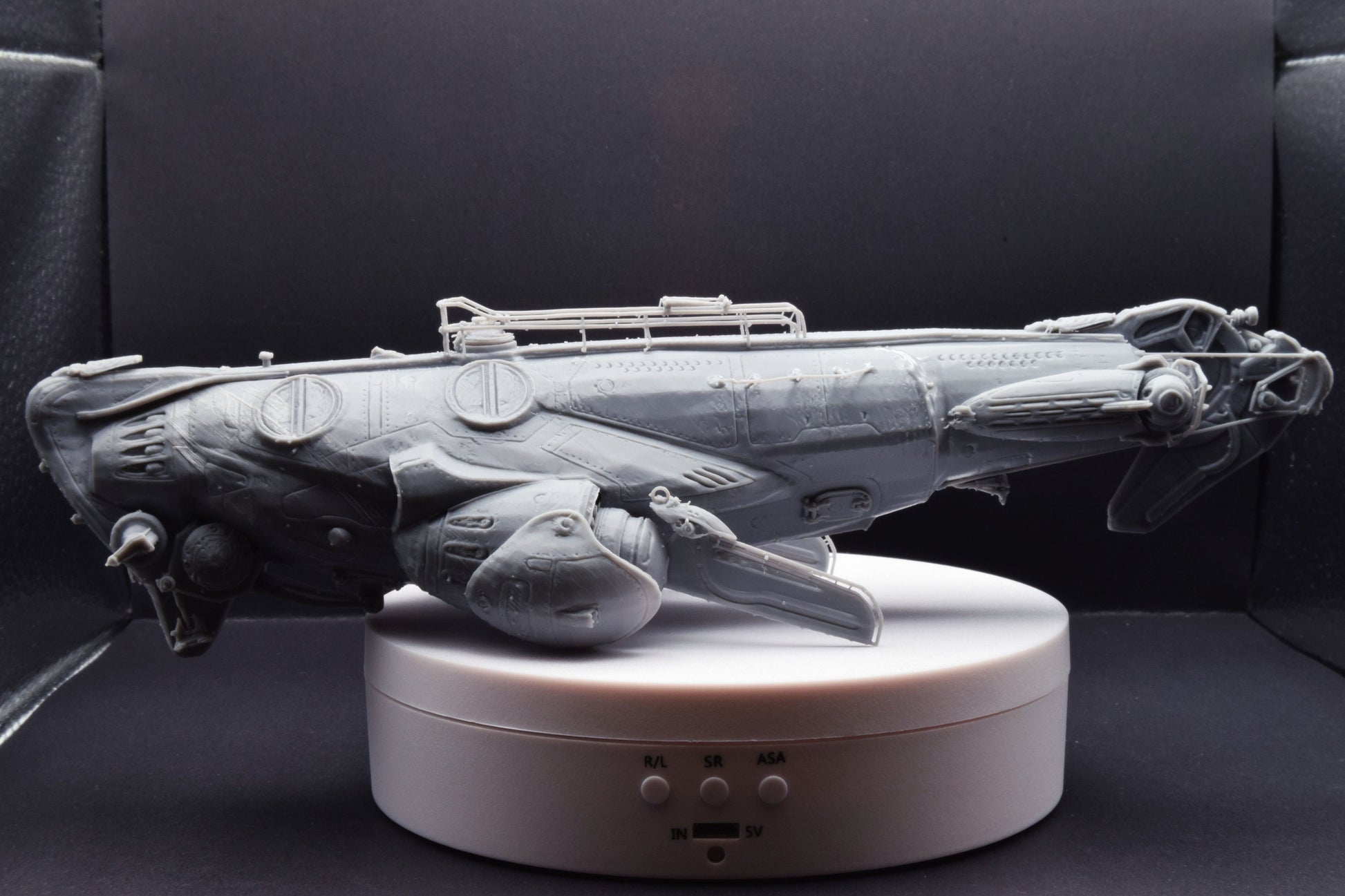 Gears Of War CNV Adamant Submarine Ot Miniature - TheSTLSmith - 3D Printed with high quality resin for Skirmish/D&D games