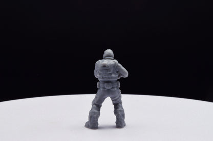 Gears Of War COG Soldier Summer Male Old Miniature - TheSTLSmith - 3D Printed with high quality resin for Skirmish/D&D games