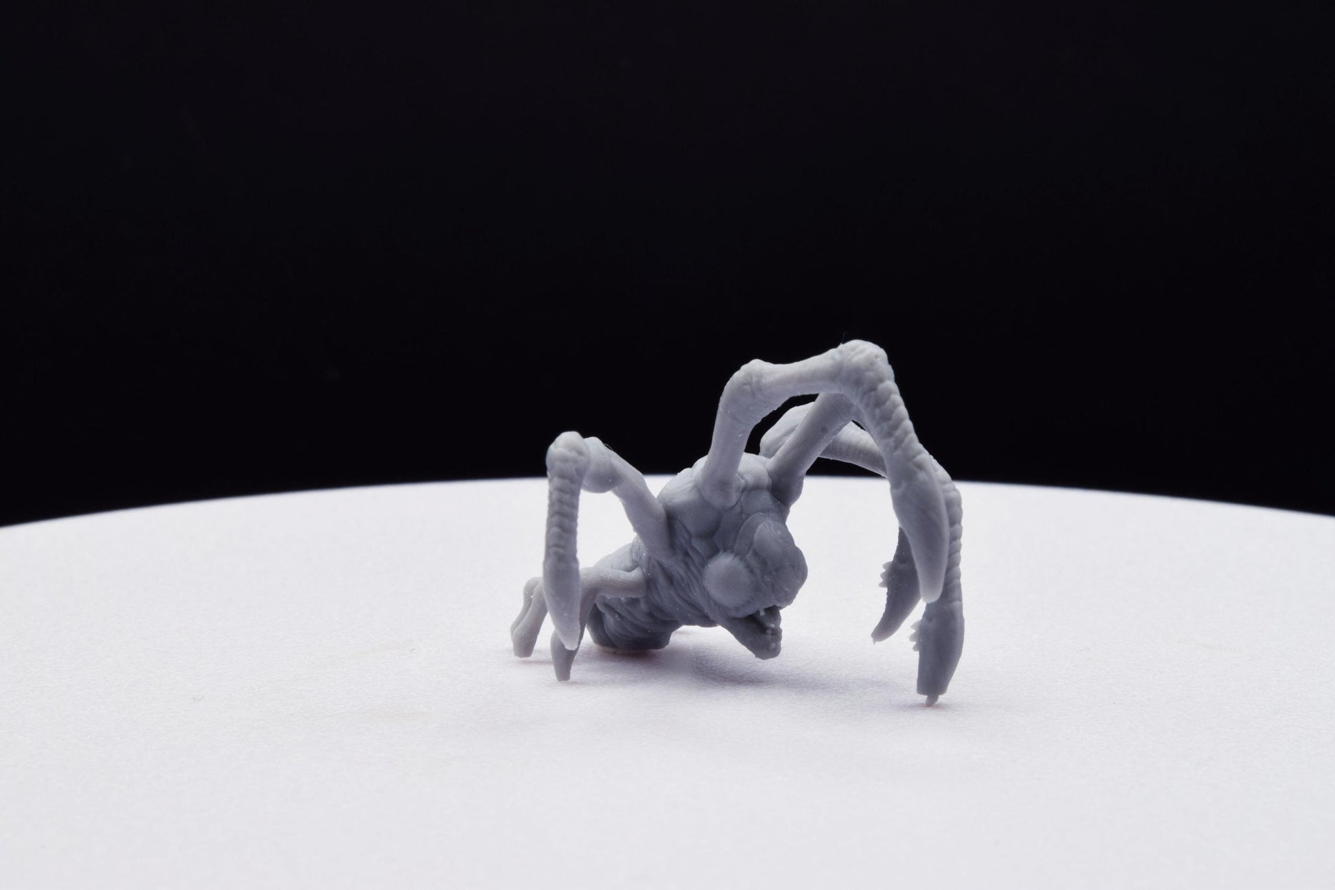 Gears Of War Corpser Hatchling Ot Miniature - TheSTLSmith - 3D Printed with high quality resin for Skirmish/D&D games