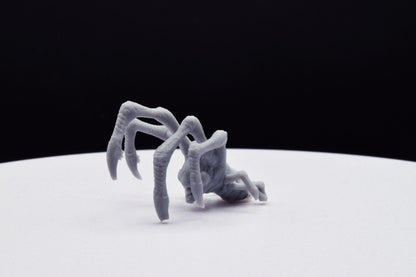 Gears Of War Corpser Hatchling Ot Miniature - TheSTLSmith - 3D Printed with high quality resin for Skirmish/D&D games